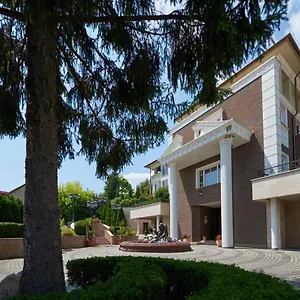 https://erla-villa-boutique-hotel.egerhotels.net